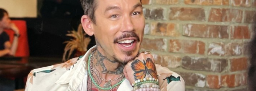 Who is David Bromstad's Twin sibling? What you ought to know 